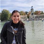 Licenciada en Ingeniería Financiera, estudiante graduada con honores.